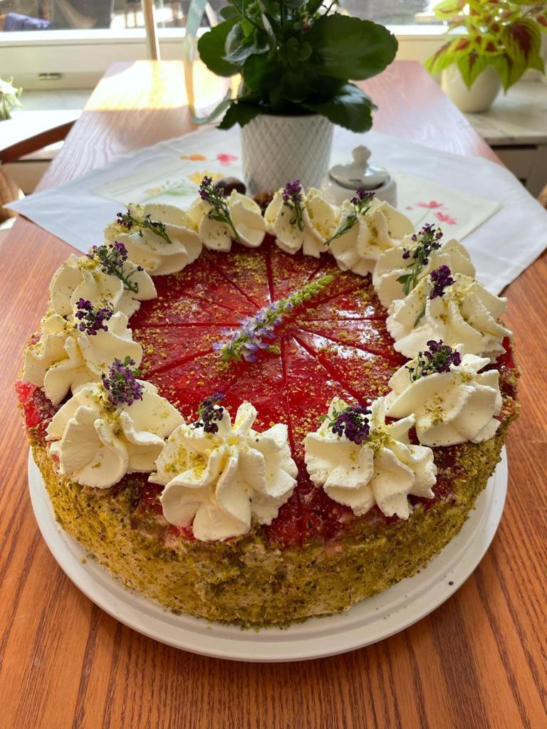 Cafe'Seestrasse Magdeburg Ngoại thất bức ảnh